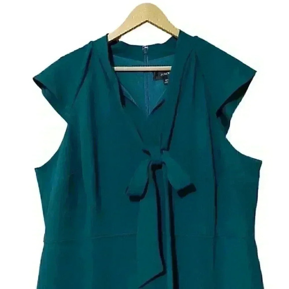 J. Crew Ruffle-Front Sheath Dress 18 Tall Green 365 Crepe Business Casual NWT - Picture 4 of 6